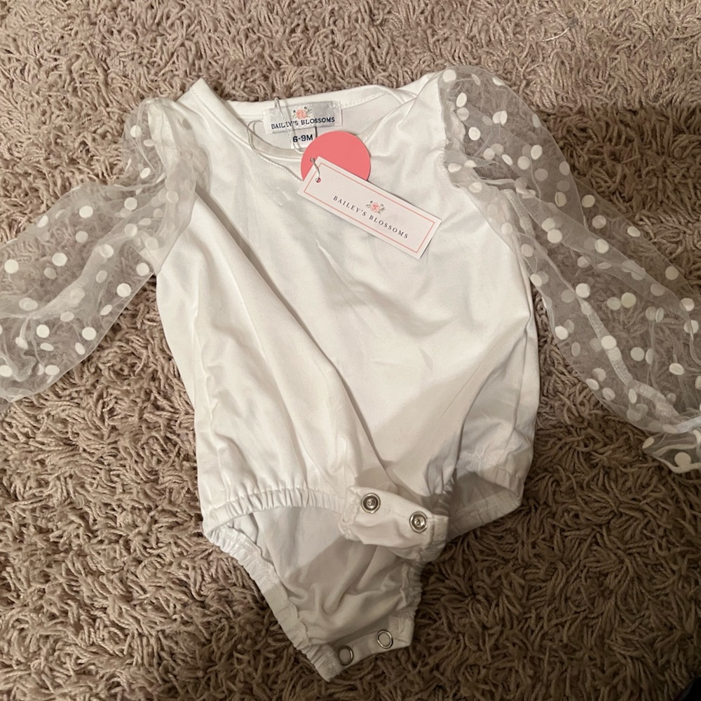 NWT Baileys Blossoms sheer sleeve white dot onesie